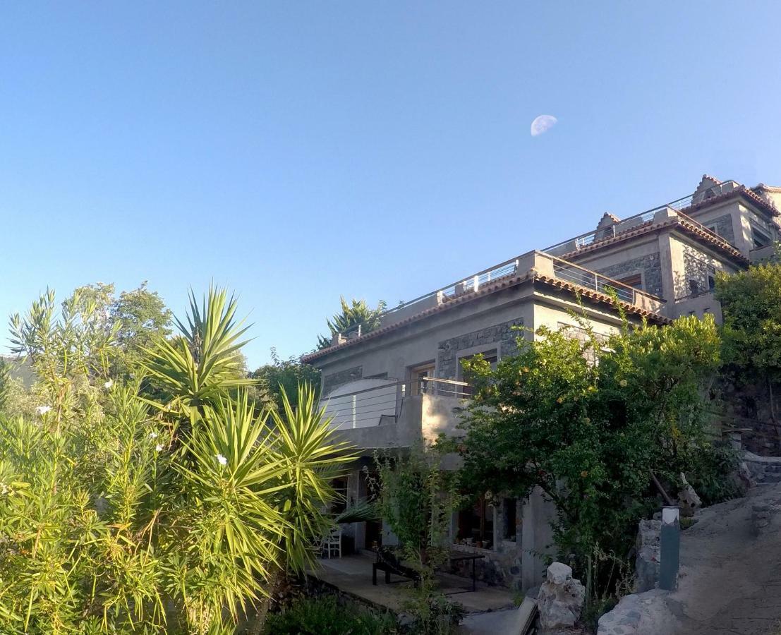 Frictories Station Of Residency Hotel Limnionas  Exterior photo