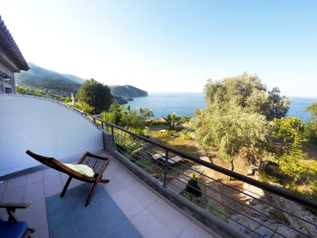 Frictories Station Of Residency Hotel Limnionas  Exterior photo