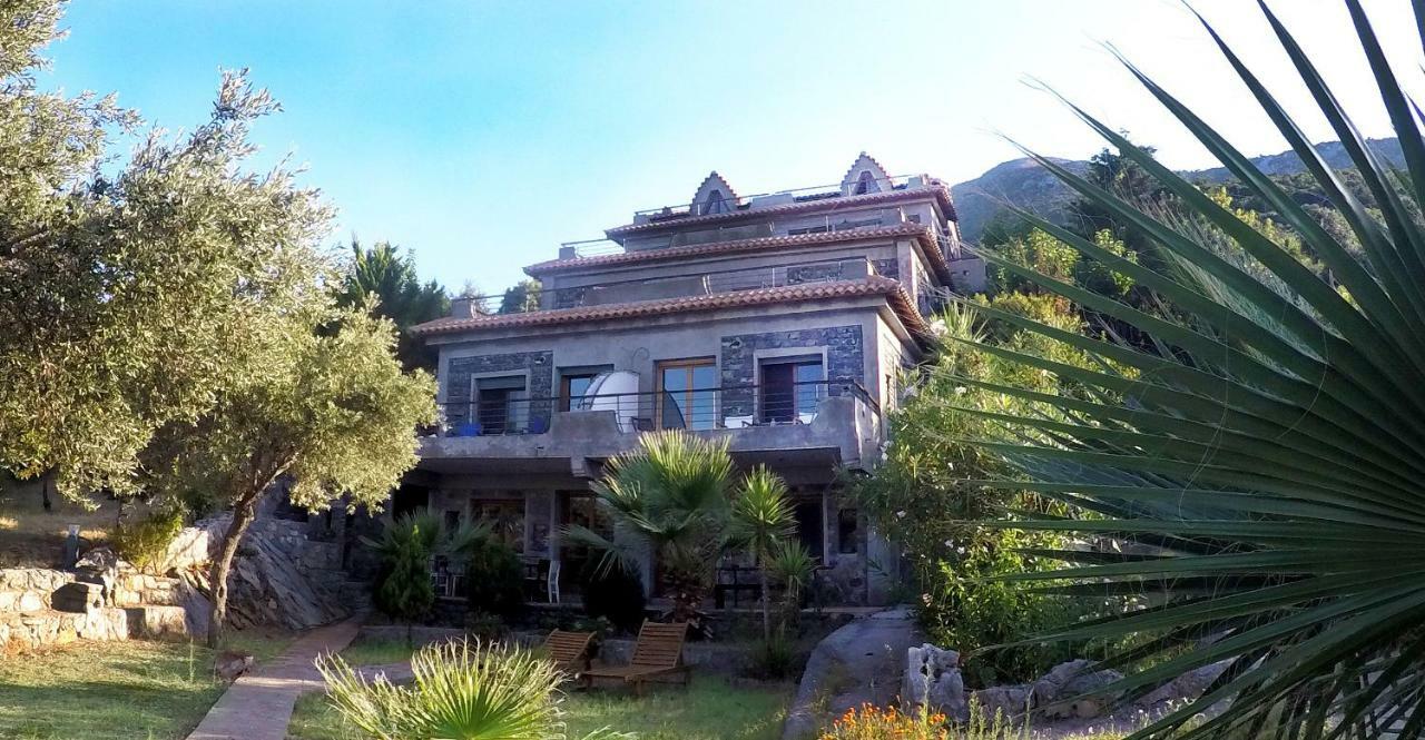 Frictories Station Of Residency Hotel Limnionas  Exterior photo